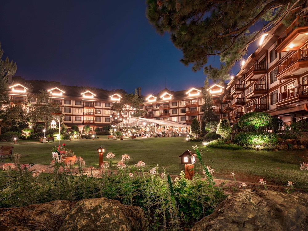 John Hay Hotels - Garden Wing 8/52