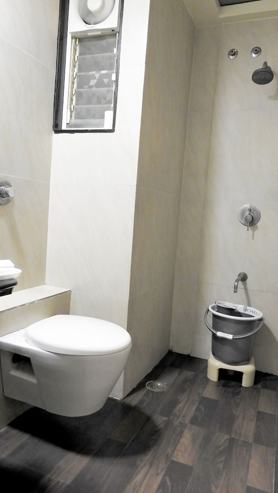Hotel Sai Miracle 46/49