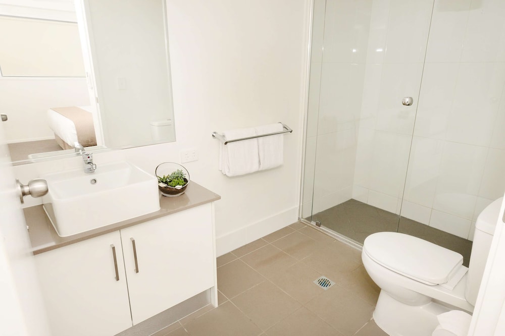 Oaks Moranbah Suites 19/54