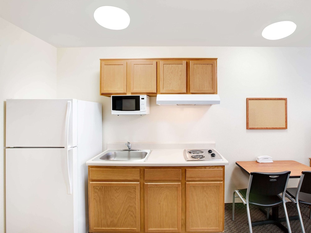 WoodSpring Suites McKinney 26/34