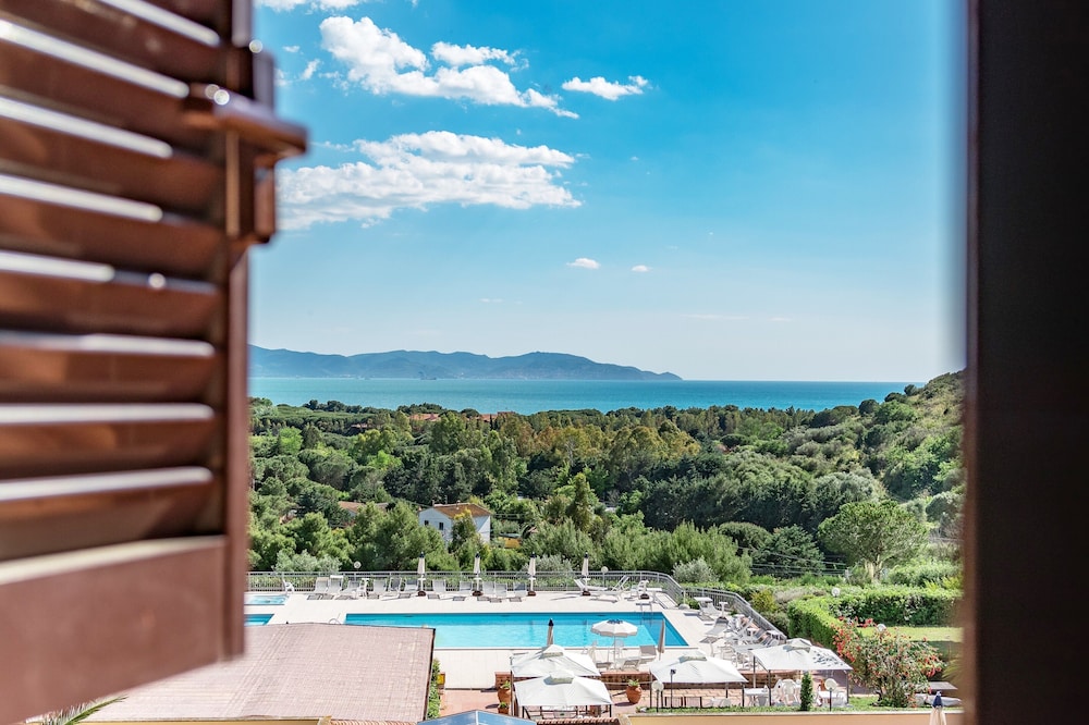 Argentario Osa Resort 45/84