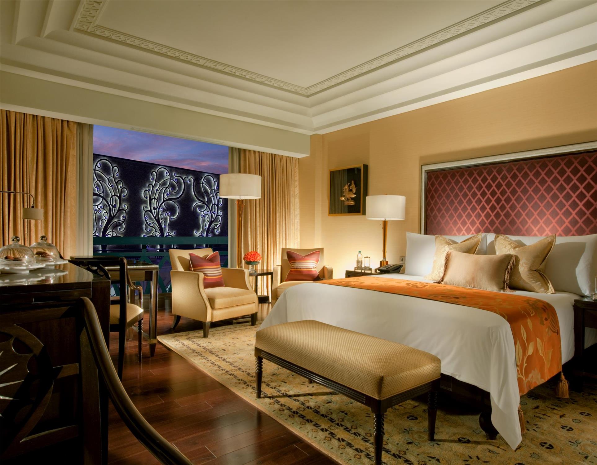 The Leela Palace Chennai 13/74