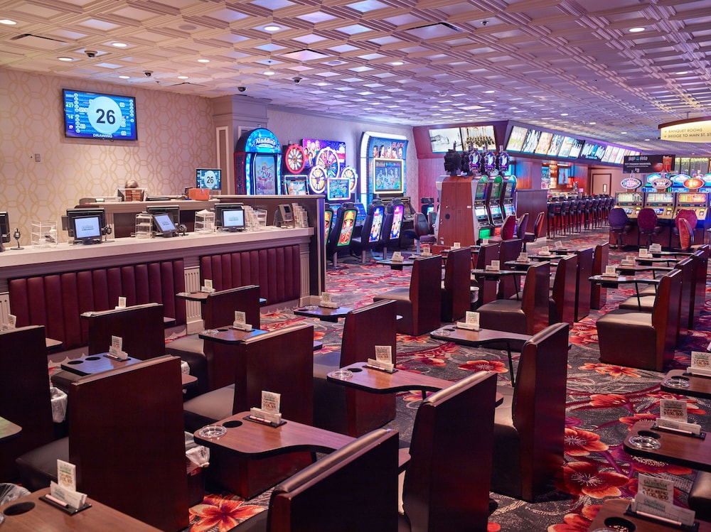 California Hotel And Casino 38/43