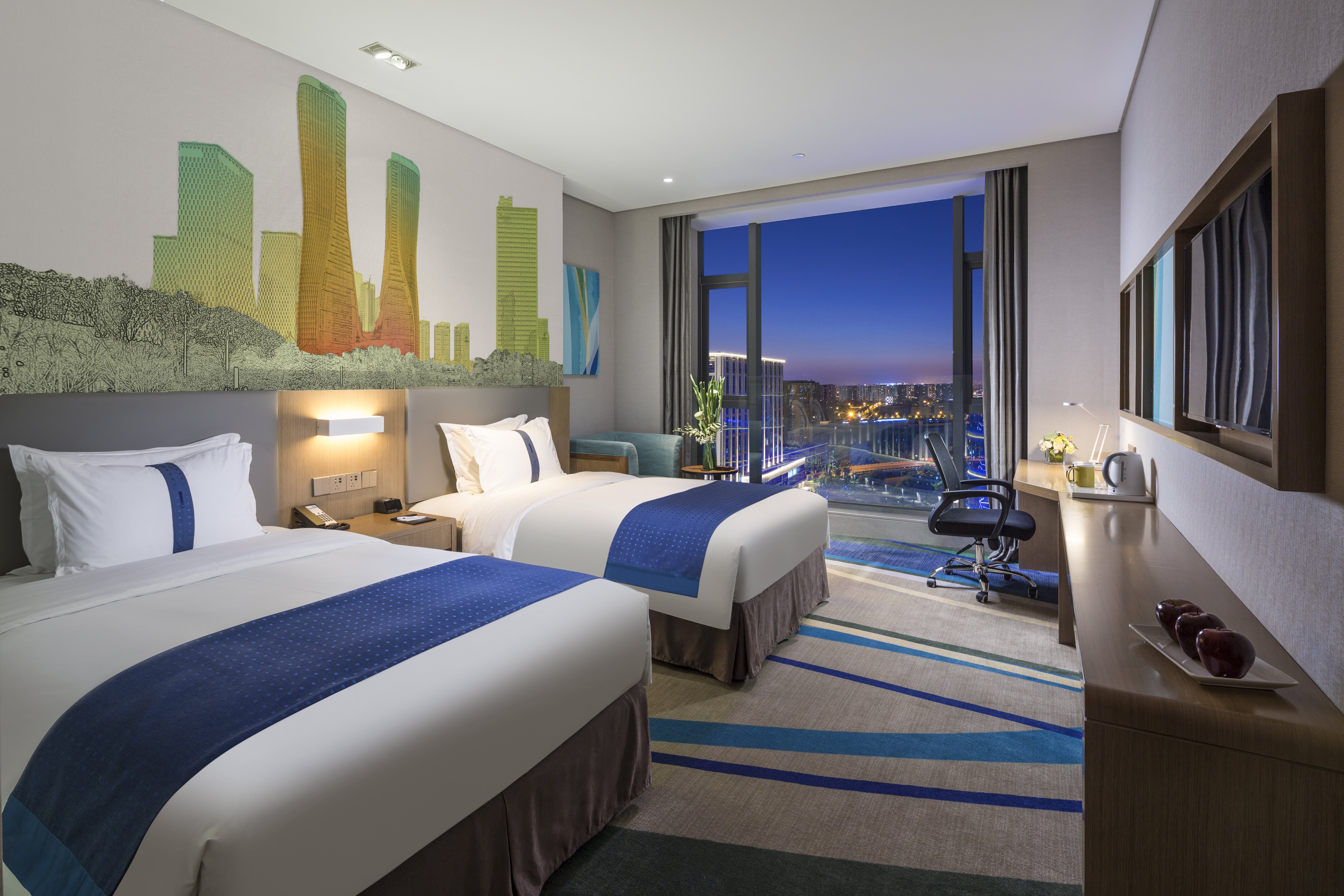 Standard, Twin Beds, Extra Floor Space