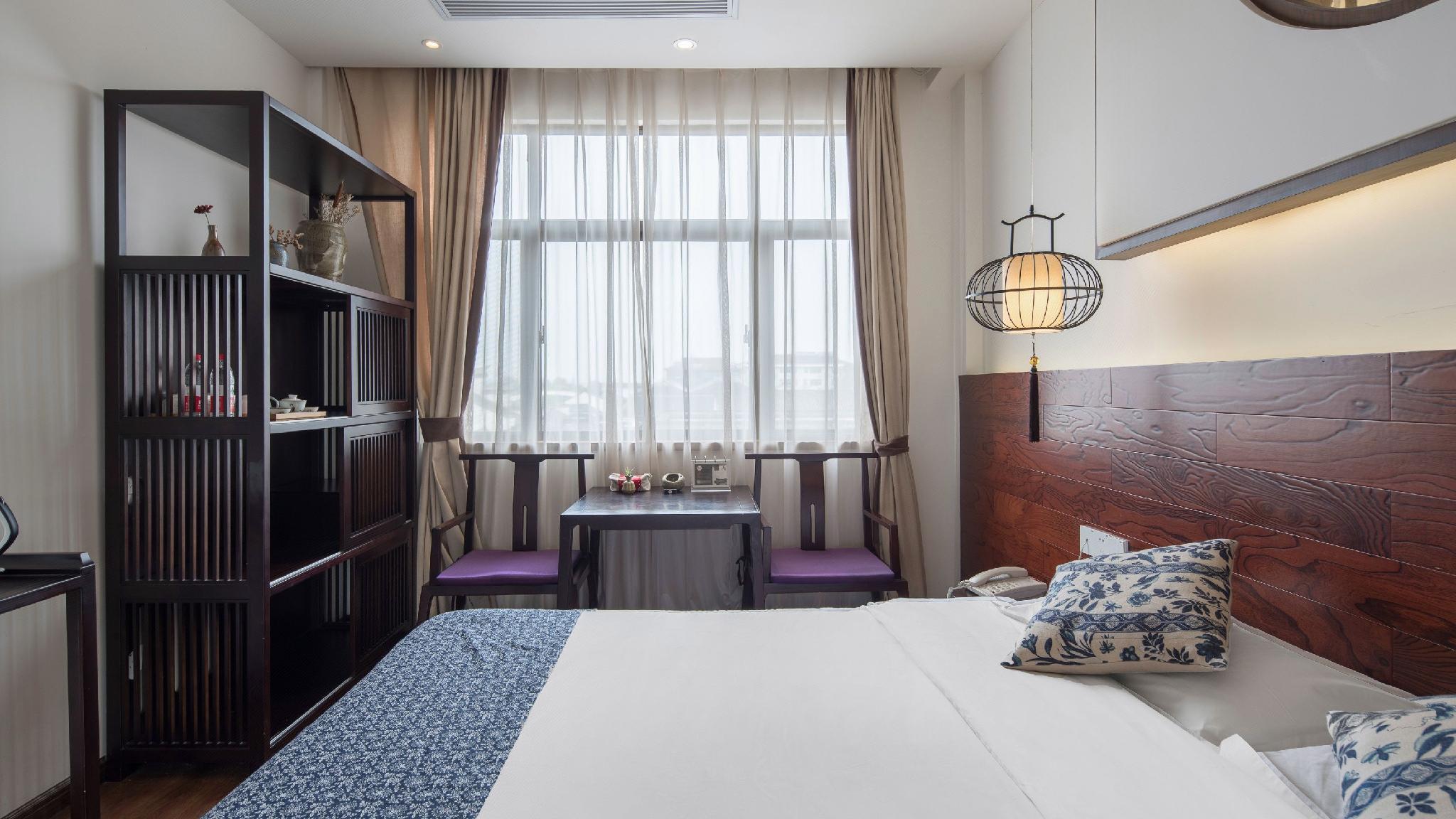 Family, Twin Beds