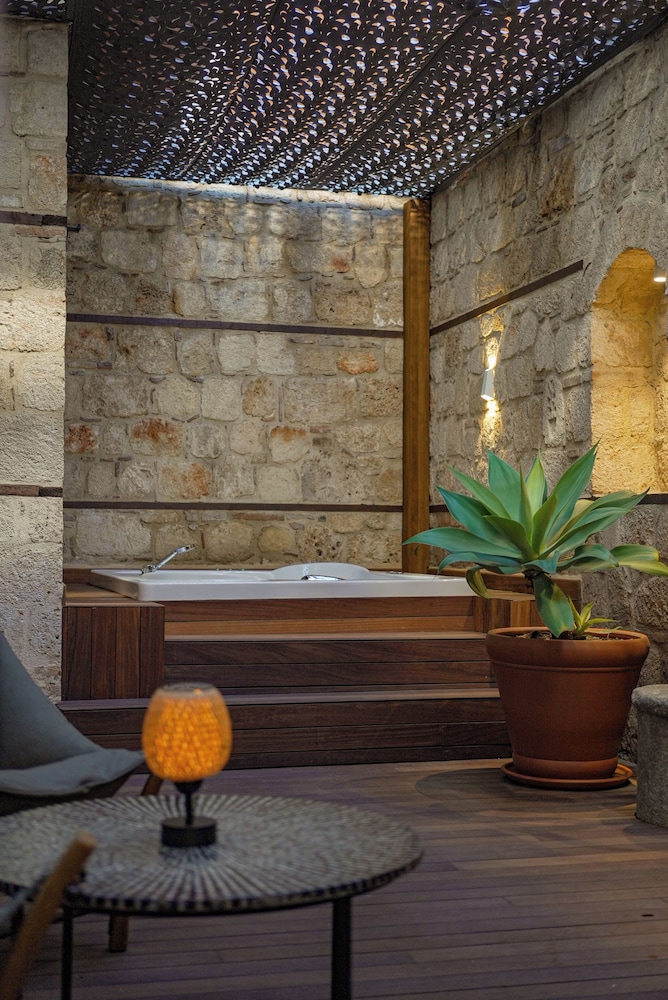 Belmondo Suites Old Town Antalya 32/50
