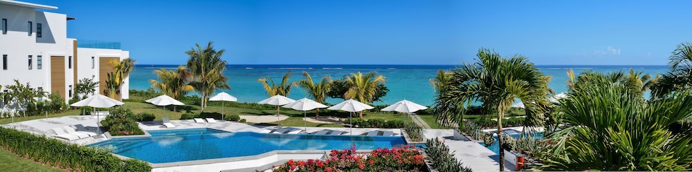 Cap Ouest by Horizon Holidays 1/74