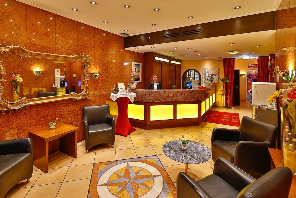 Hotel Wallis 2/50