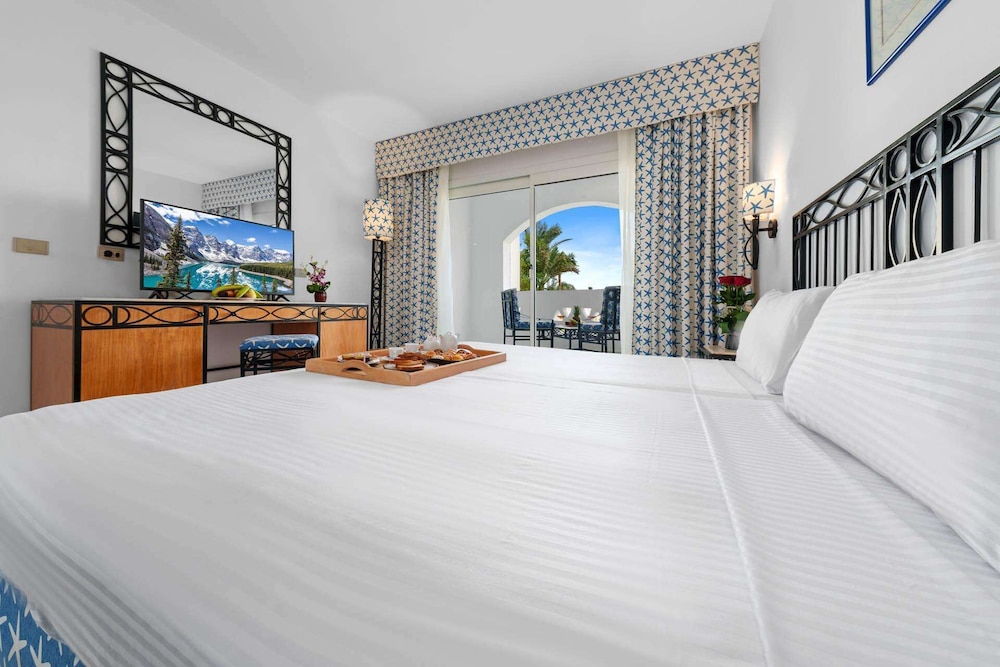 TOP Domina Coral Bay Resort 13/50