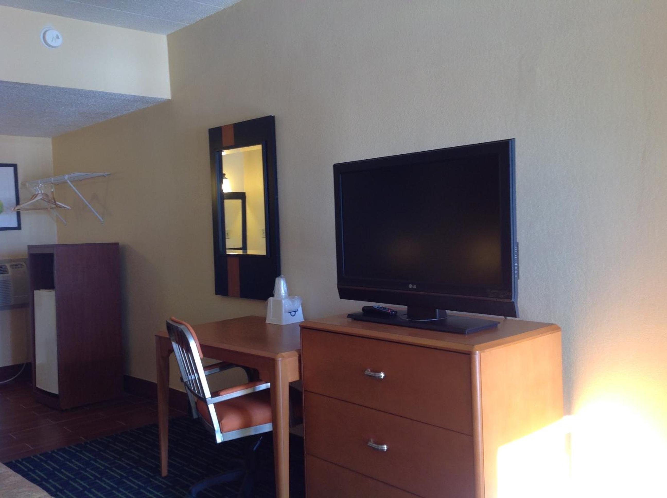 Diamond Inn And Suites 17/29
