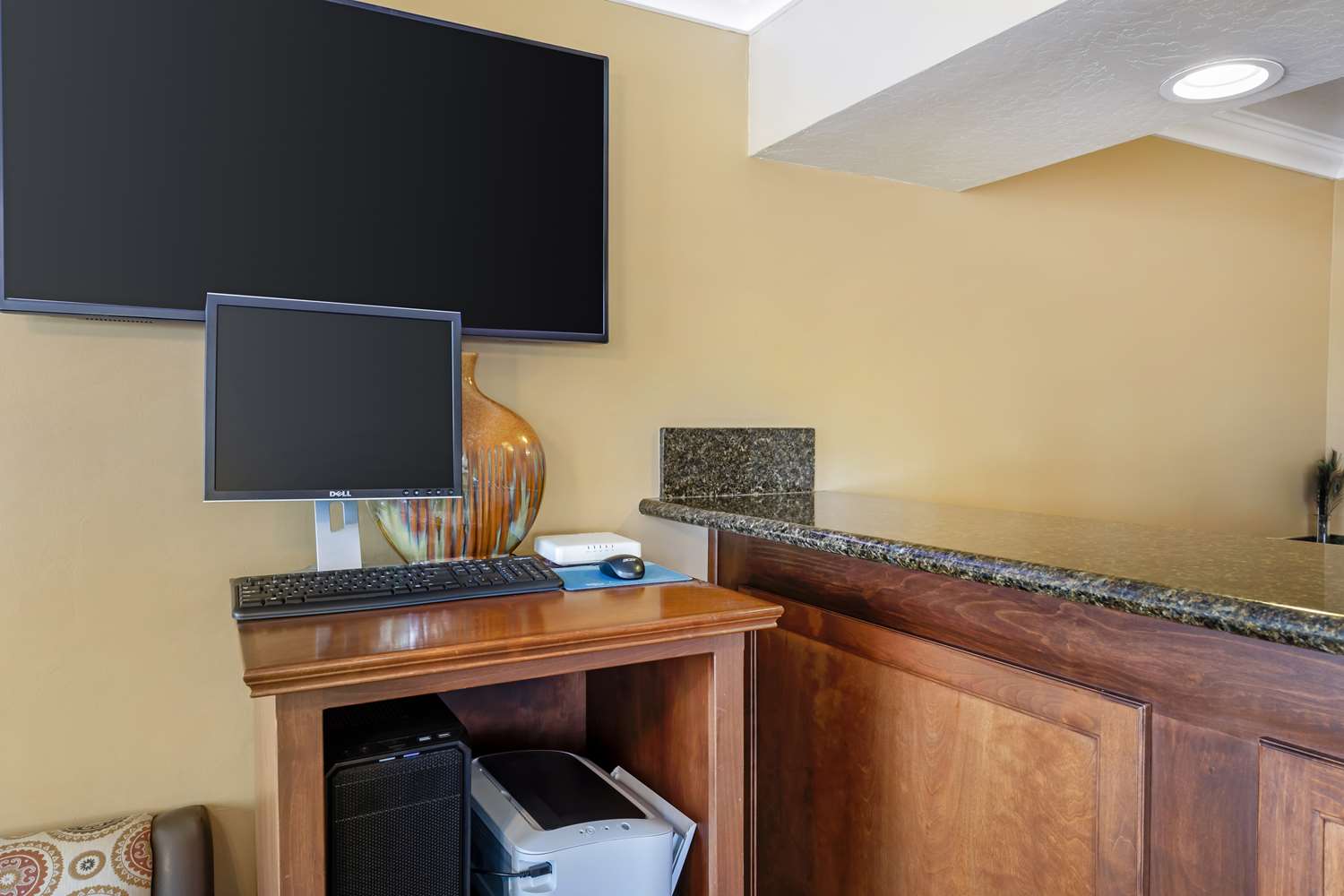Best Western Hanford Inn 13/15