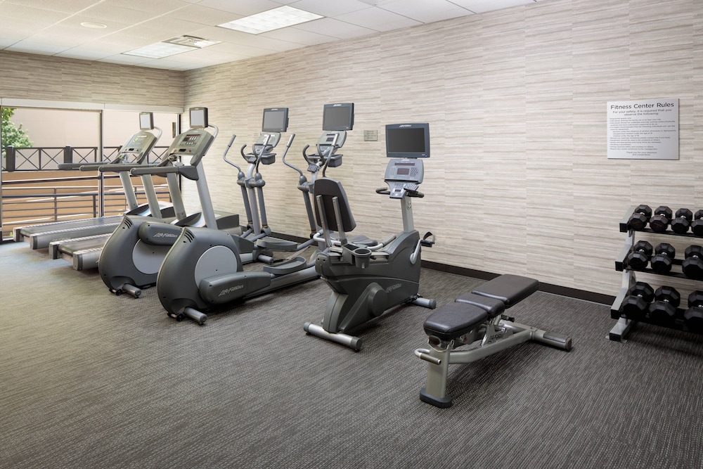 Courtyard by Marriott Houston Medical Center/NRG Park 23/42