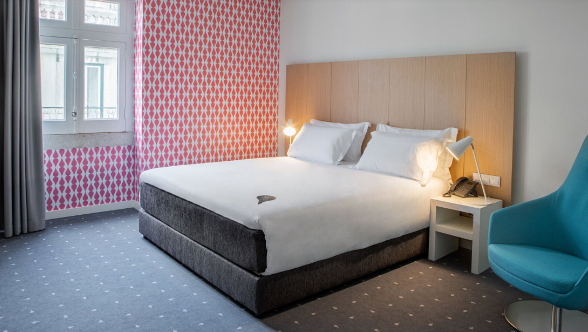SUPERIOR, DOUBLE BED