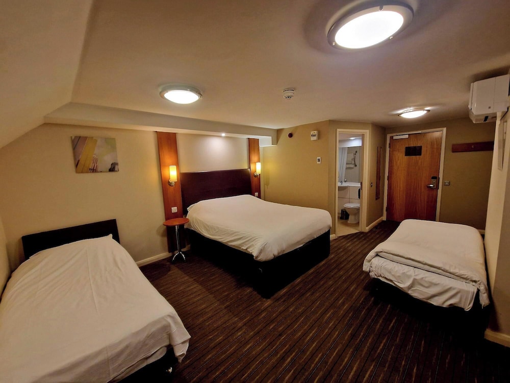 Premier Inn Bournemouth East Lynton Crt 16/54
