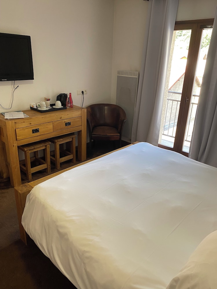 Auberge de Savoie 9/32