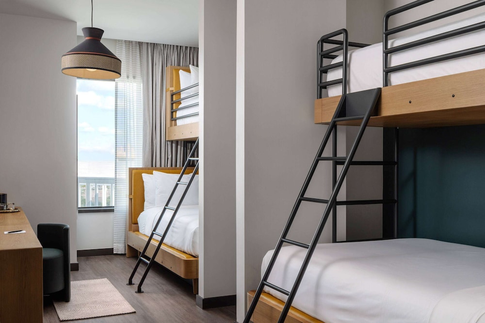 Origin Austin, a Wyndham Hotel photo5