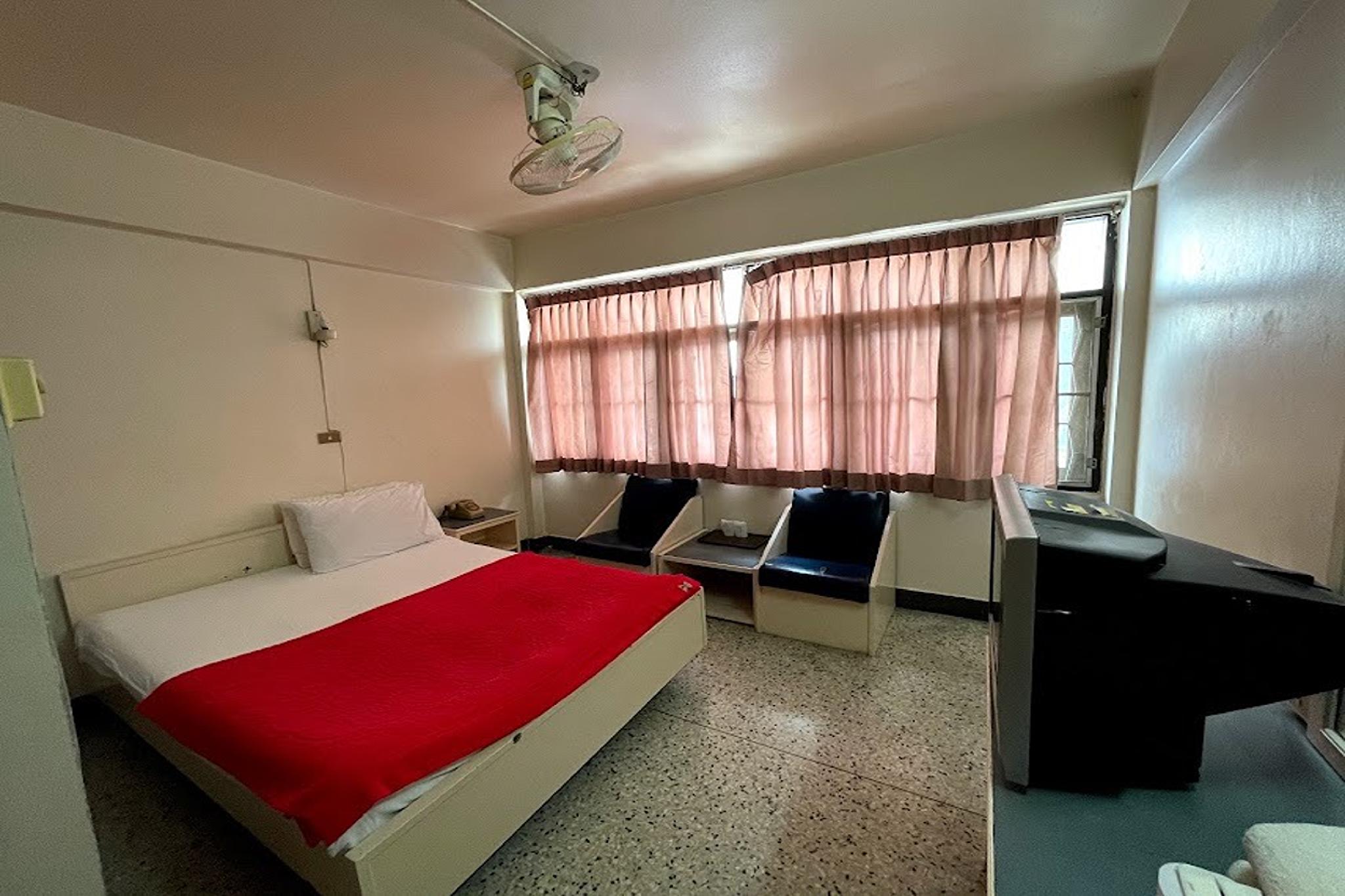 Room, Double Bed, with Fan