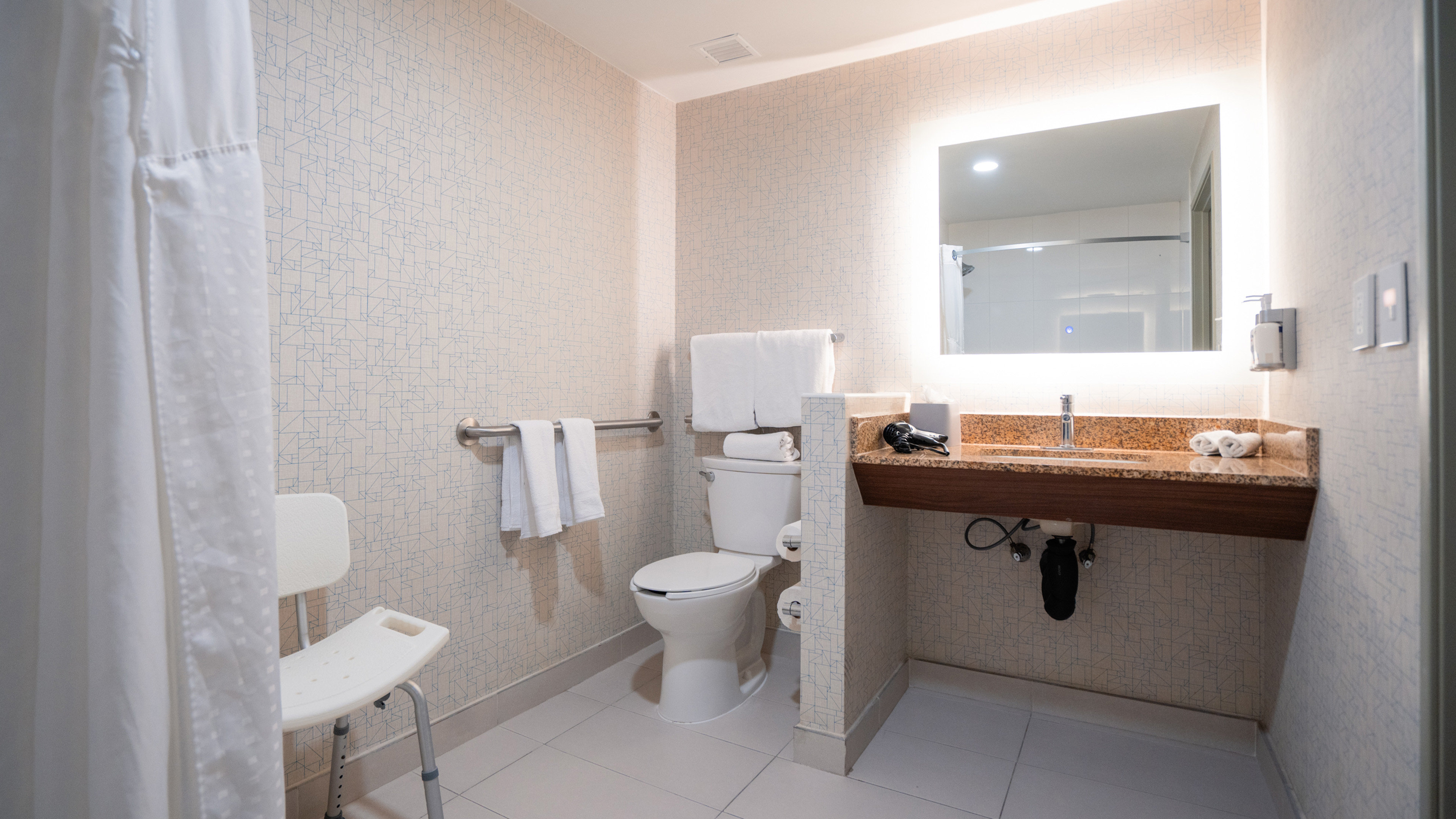 Holiday Inn Express Hotel & Suites Cd. Juarez - Las Misiones 76/76