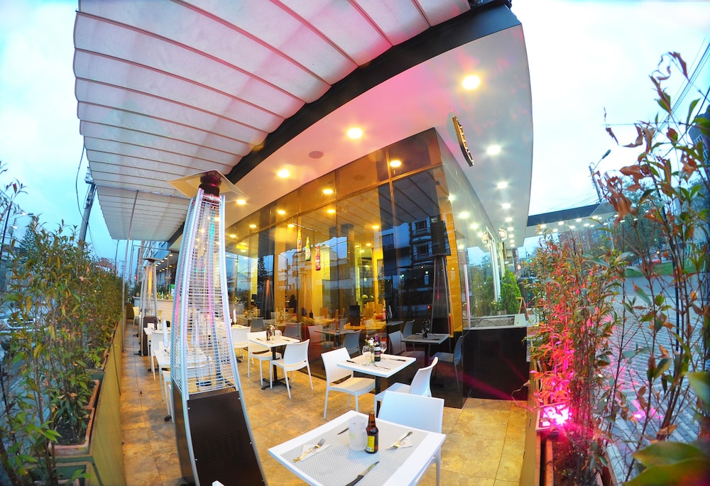 Hotel Boutique City Center 2 30/50