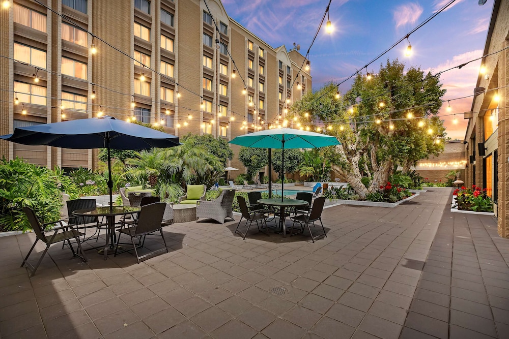 Doubletree By Hilton Whittier Los Angeles 8/79