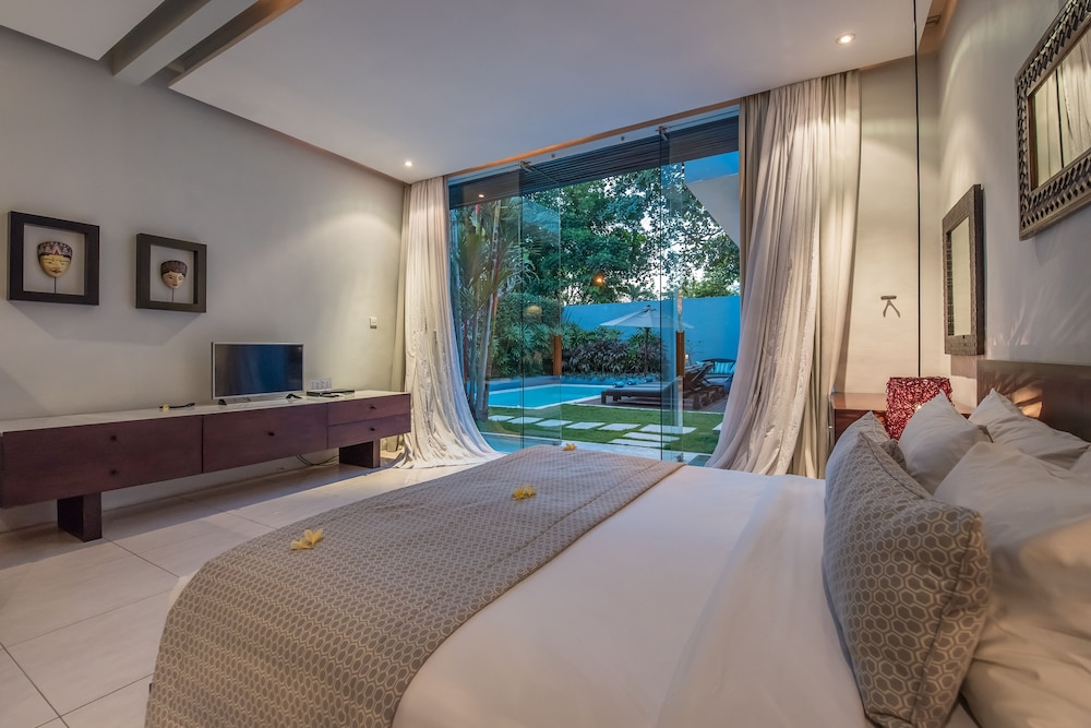 KEMBALI VILLAS 8/50