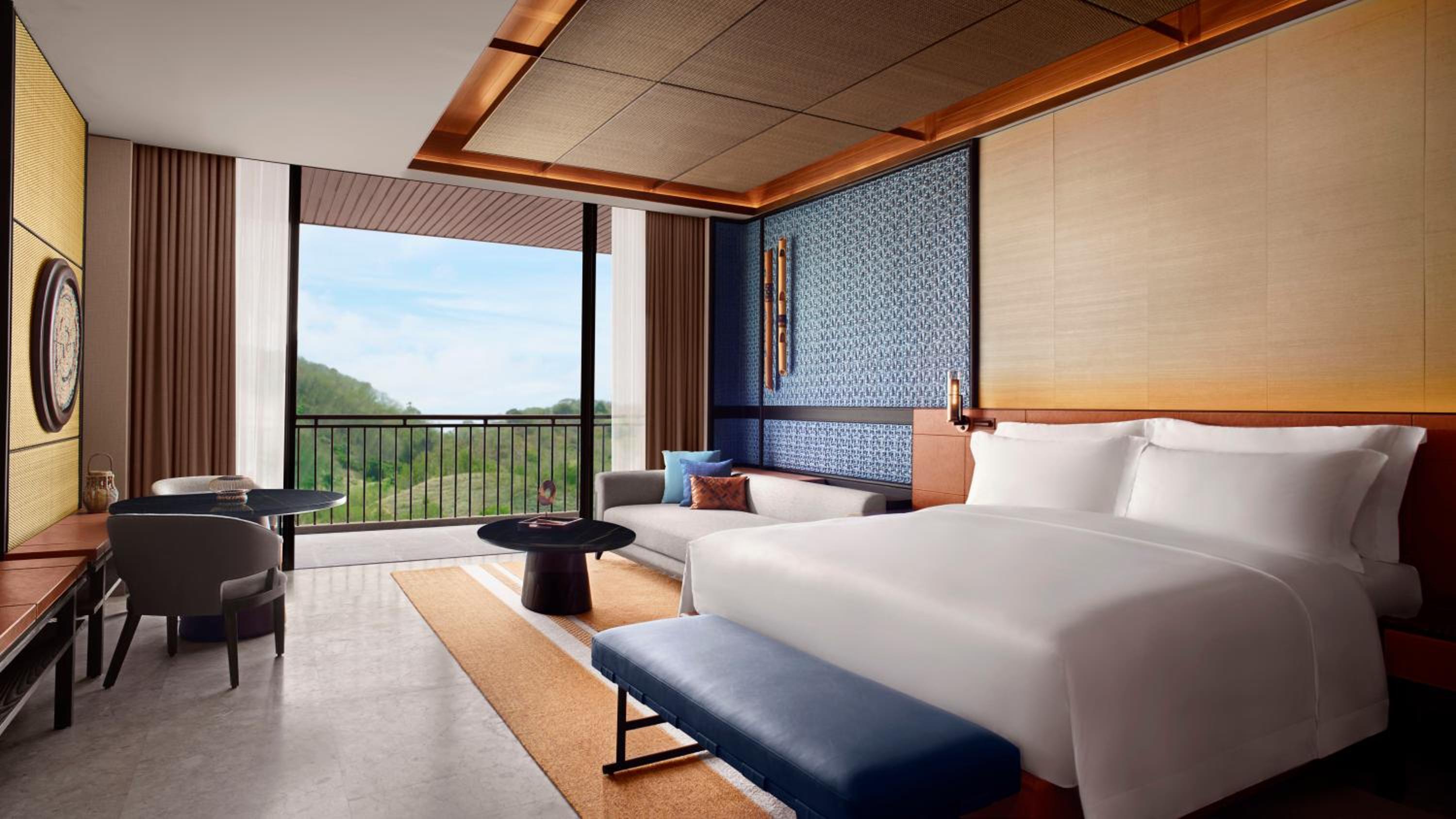 Suite, Resort View