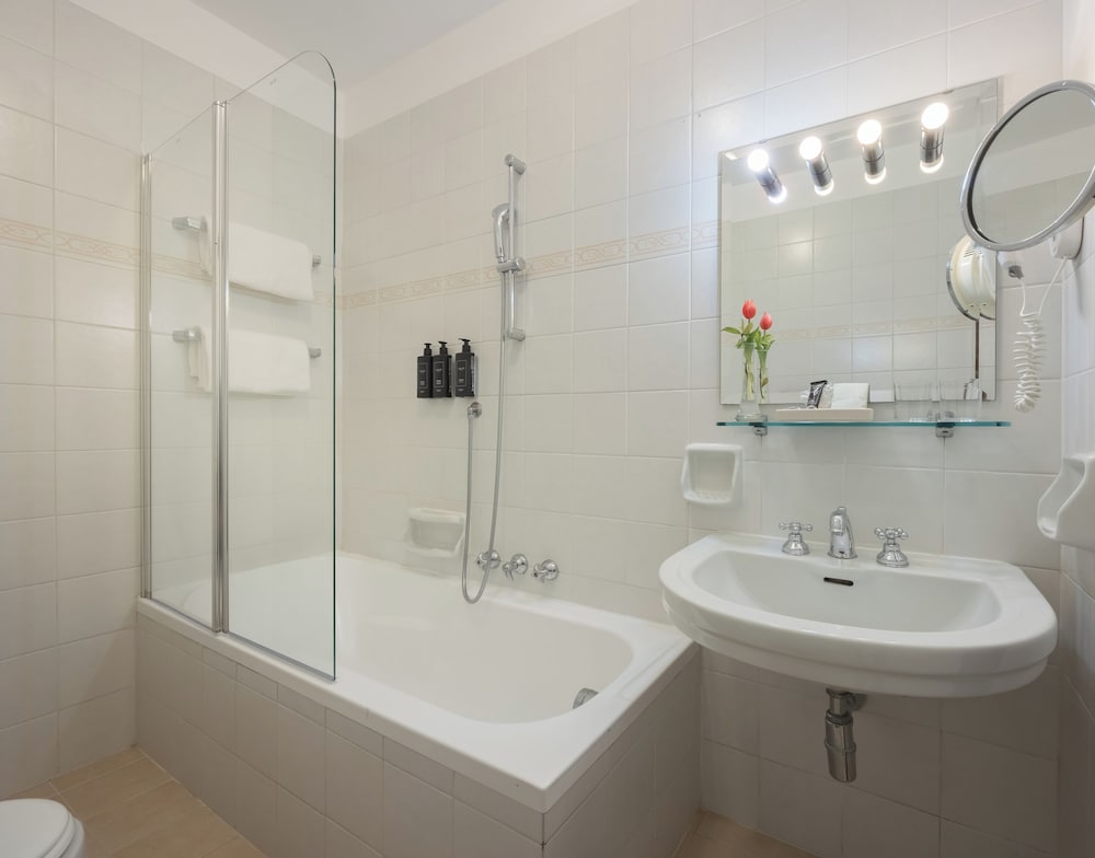 Aldrovandi Residence City Suites 74/75
