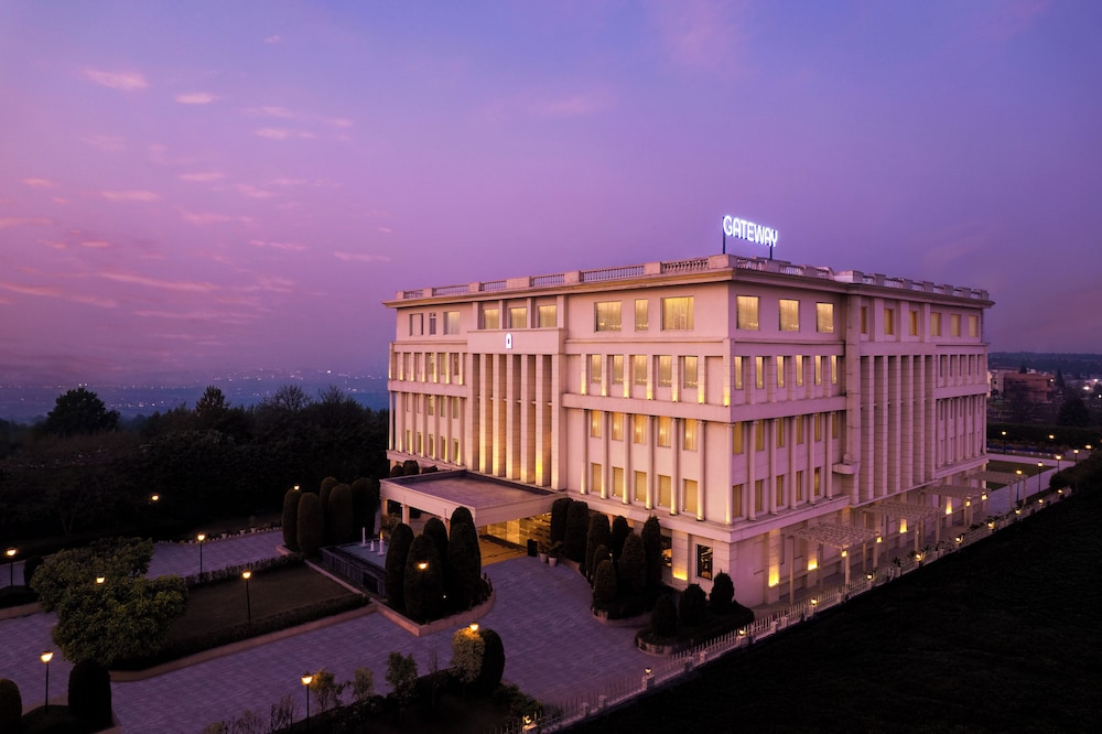Gateway Dehradun 2/34