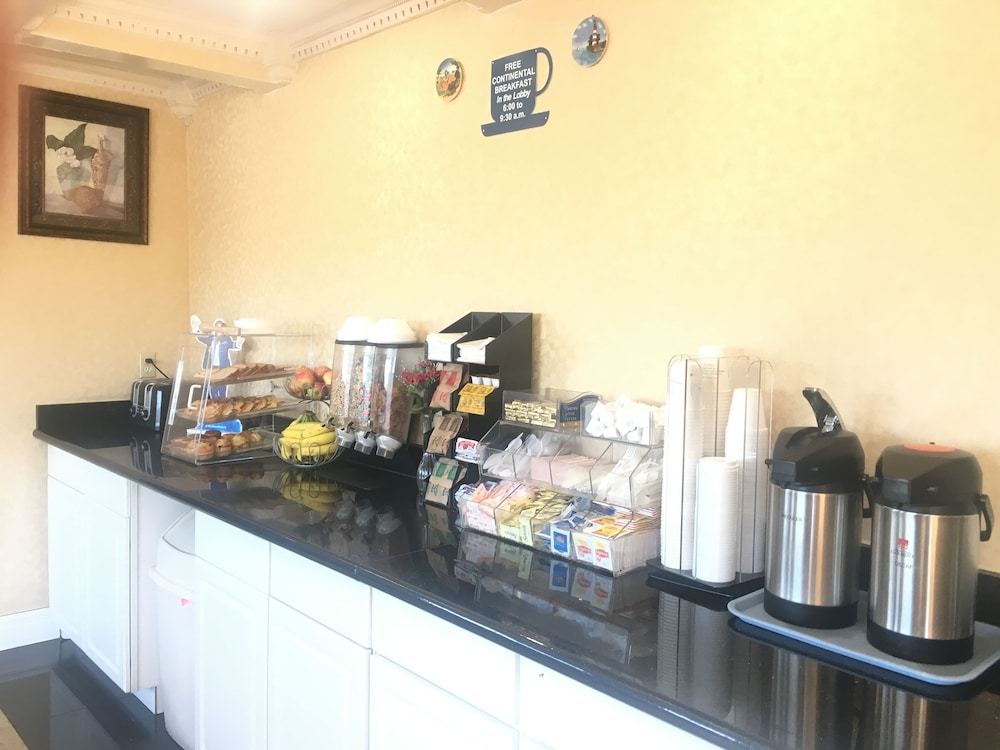 restaurant-cafeteria