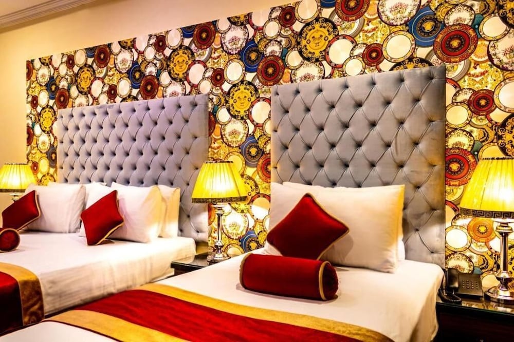 Rose Palace Hotel 18/24