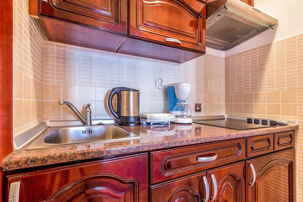 Villa Roses Apartments & Wellness 47/50