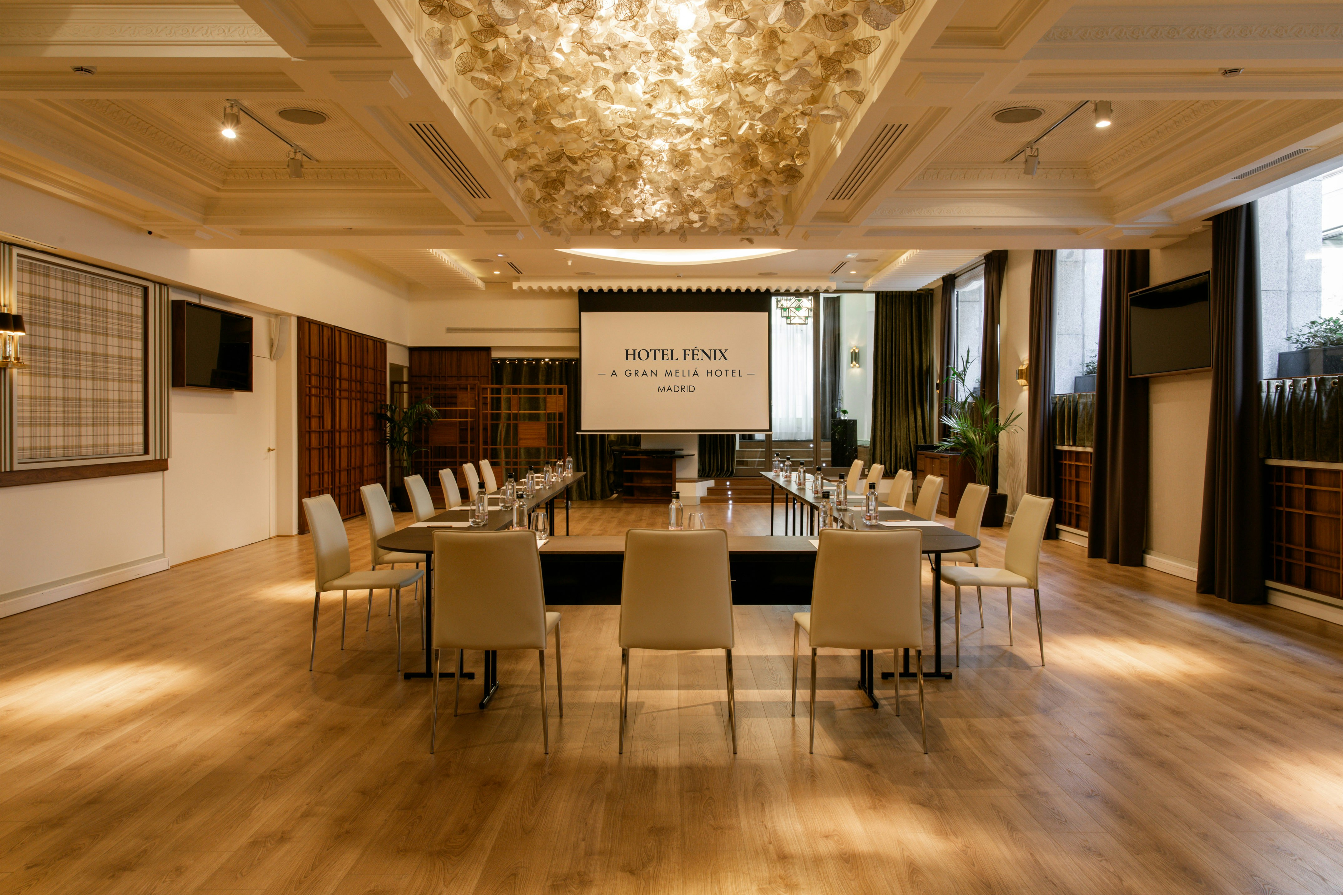 Hotel Fenix Gran Melia 48/70