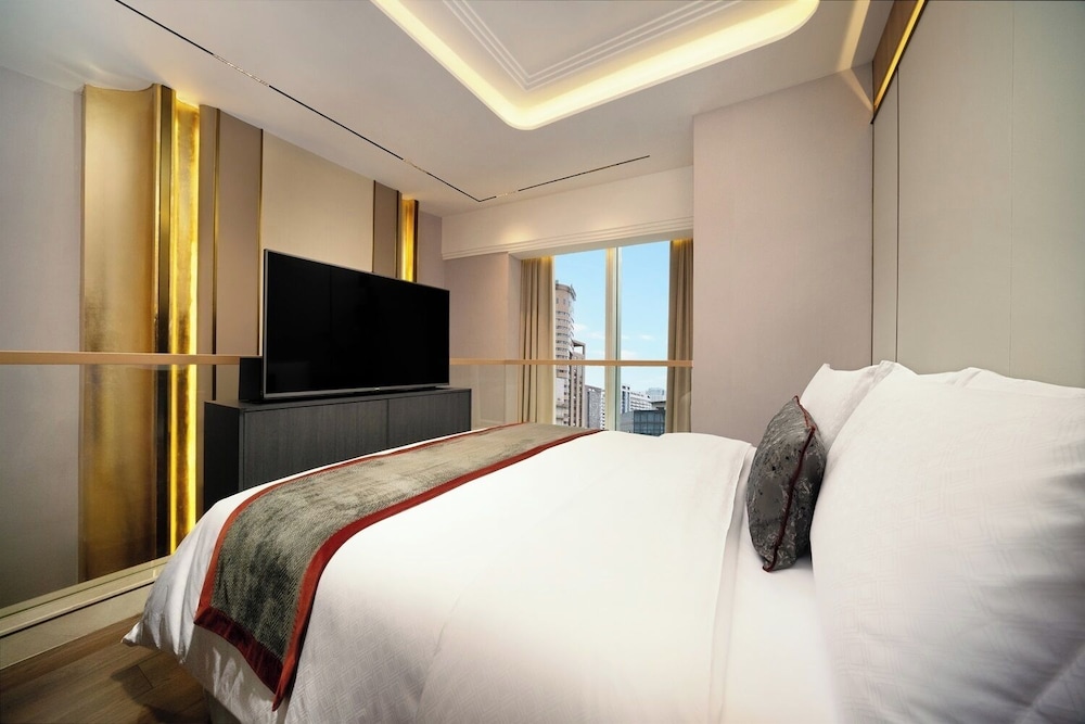 Loft, City, King Bed