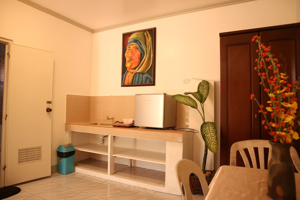 Isla Bonita Beach Resort 11/67