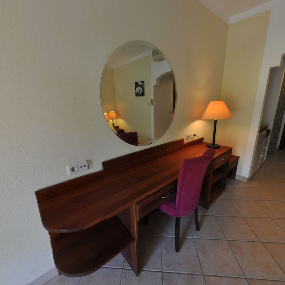Okaliptus Otel 33/50