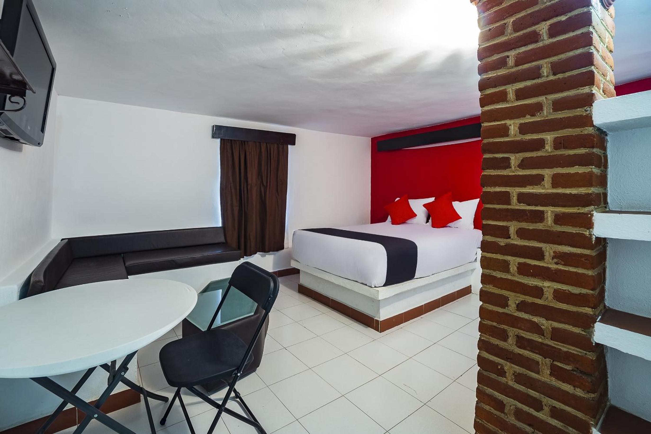 Capital O Hotel Meson Del Rio, Tepotzotlan 29/106