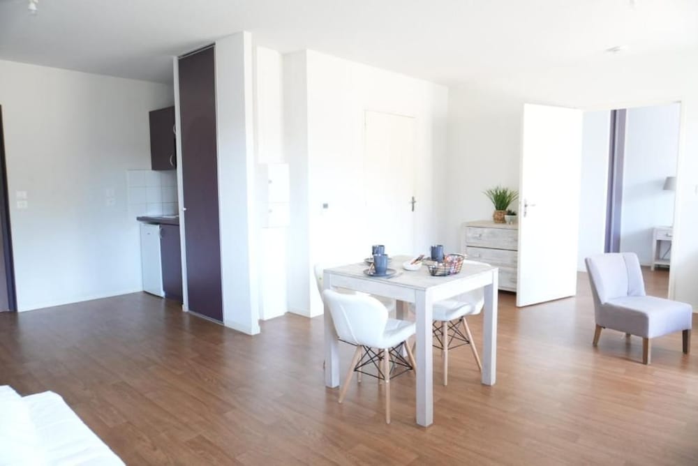 Zenao Appart'hotel Nevers 52/63