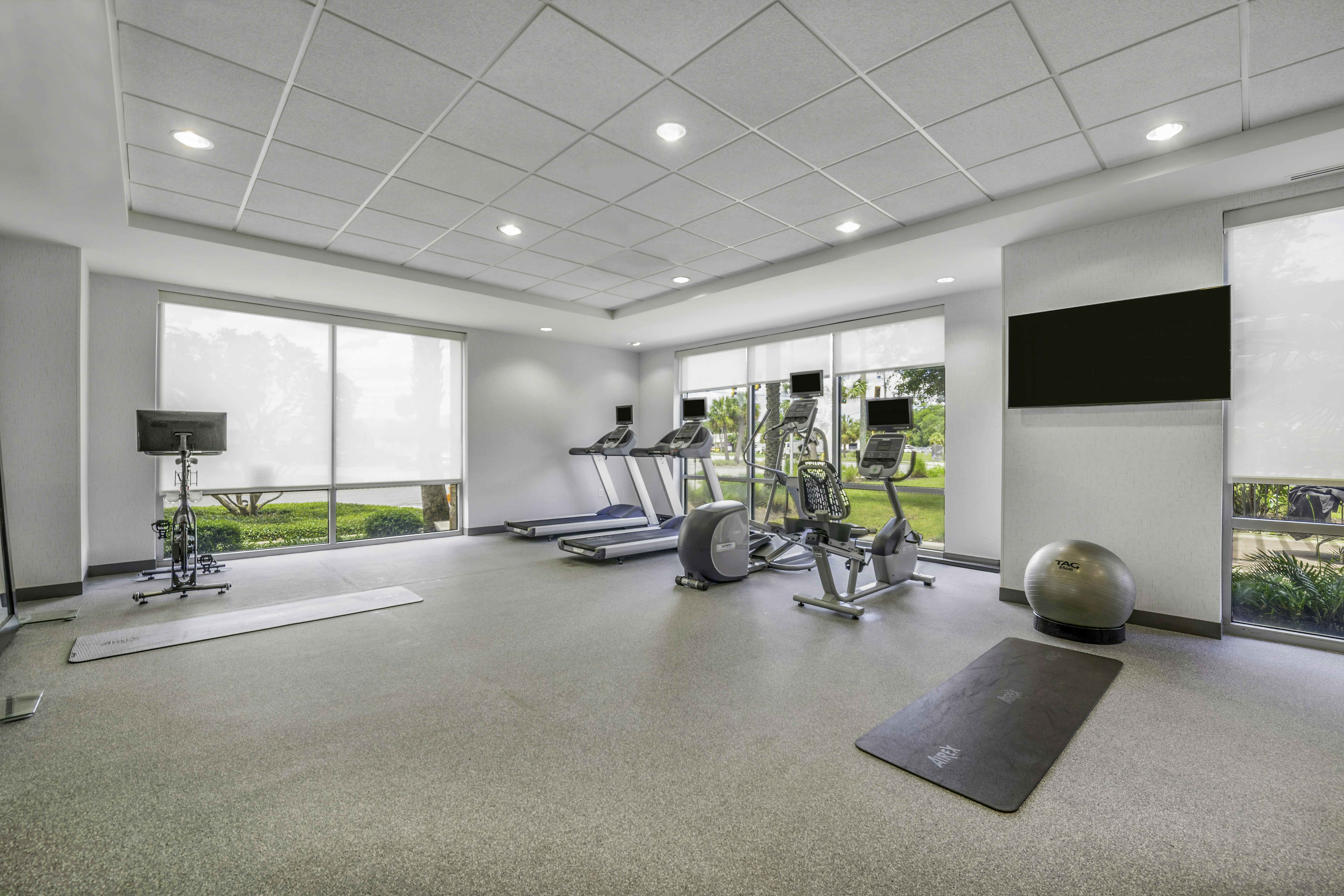 Home2 Suites by Hilton St. Simons Island 6/15