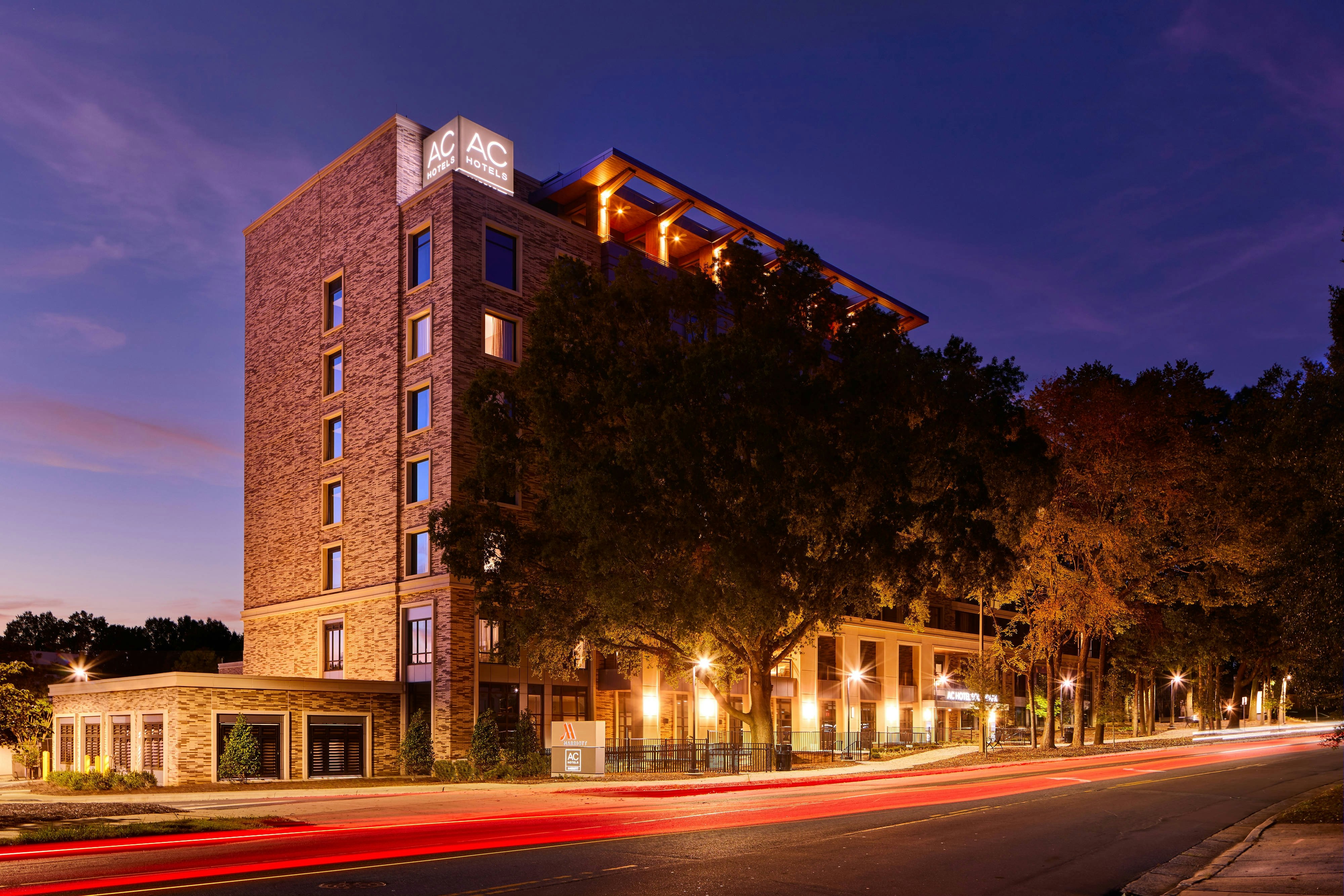 AC Hotel by Marriott Charlotte SouthPark 2/57