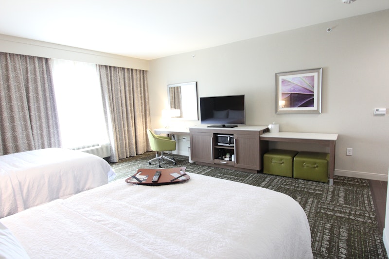 Hampton Inn Suites Dallas Market Center 22/75