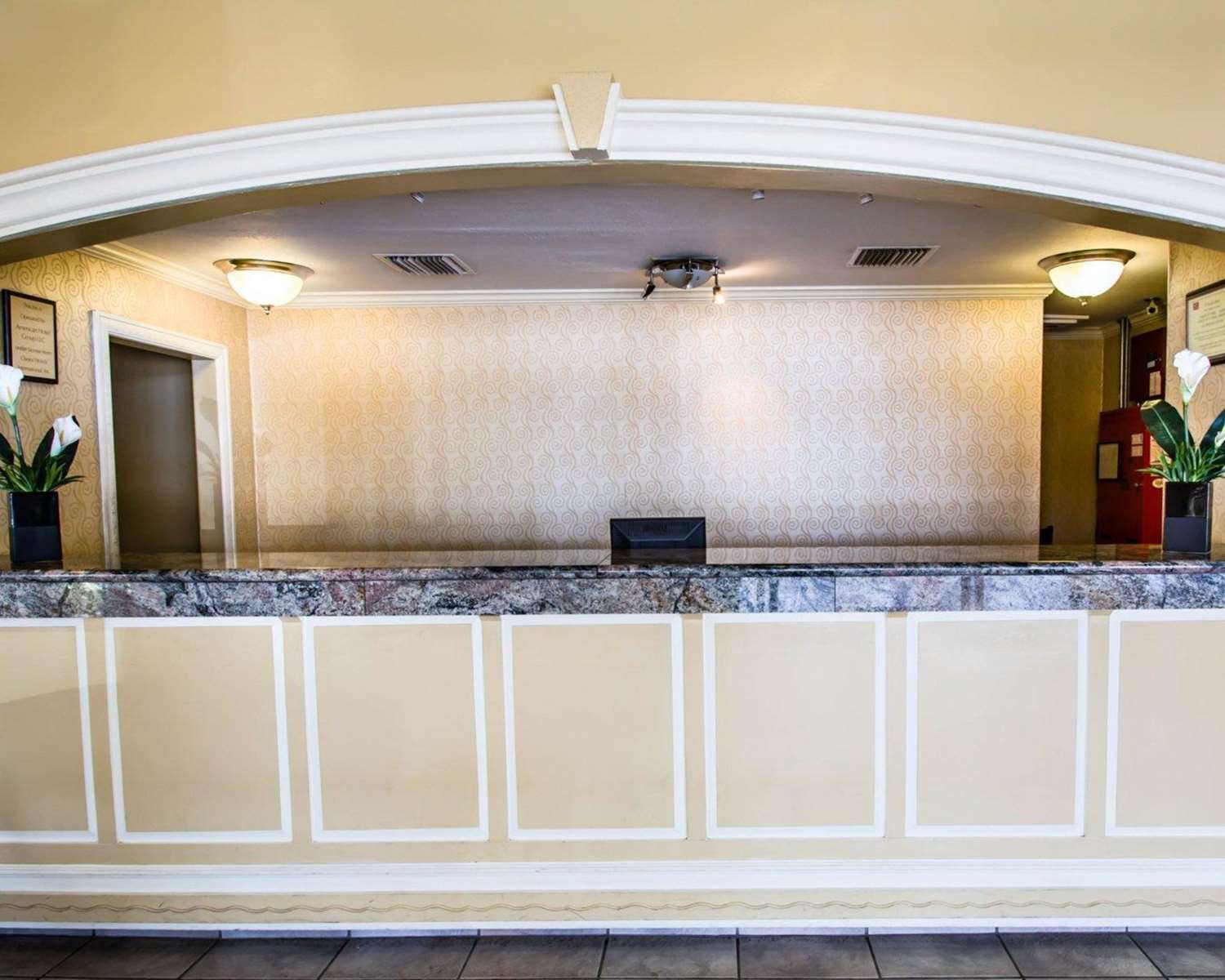 ISLAND HOTEL of Space Coast 11/46