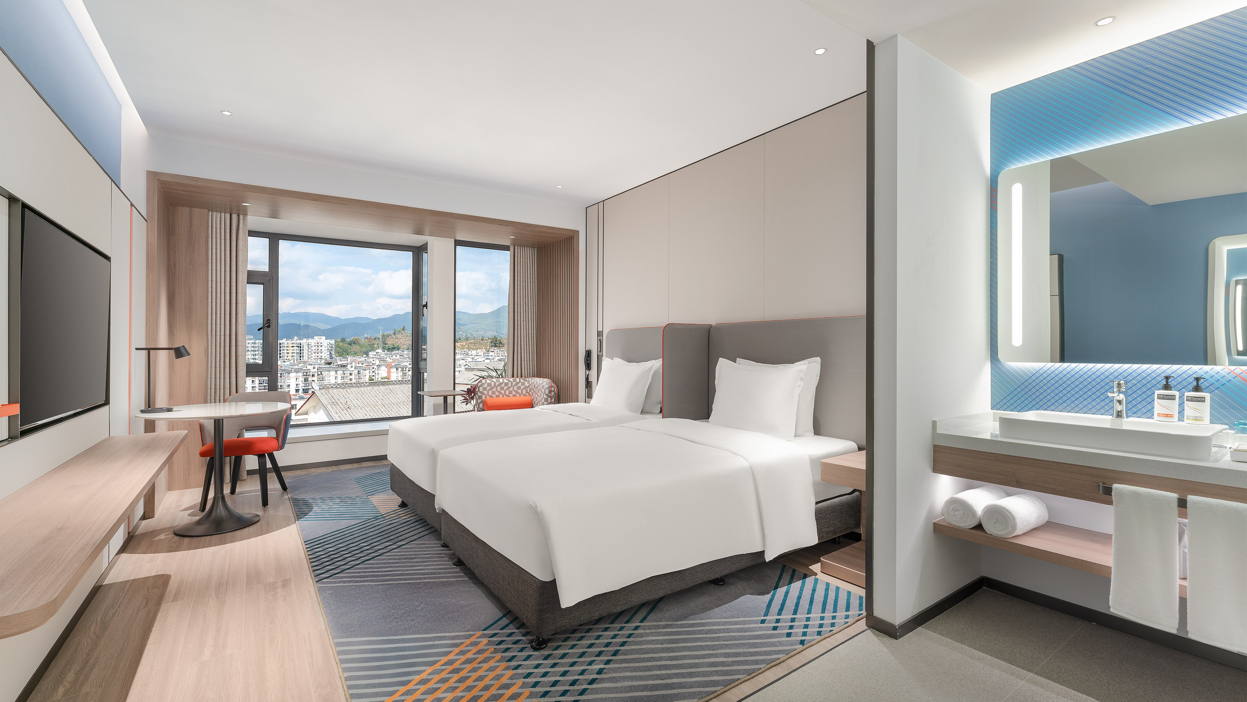 Hollywood, Standard, Twin Beds