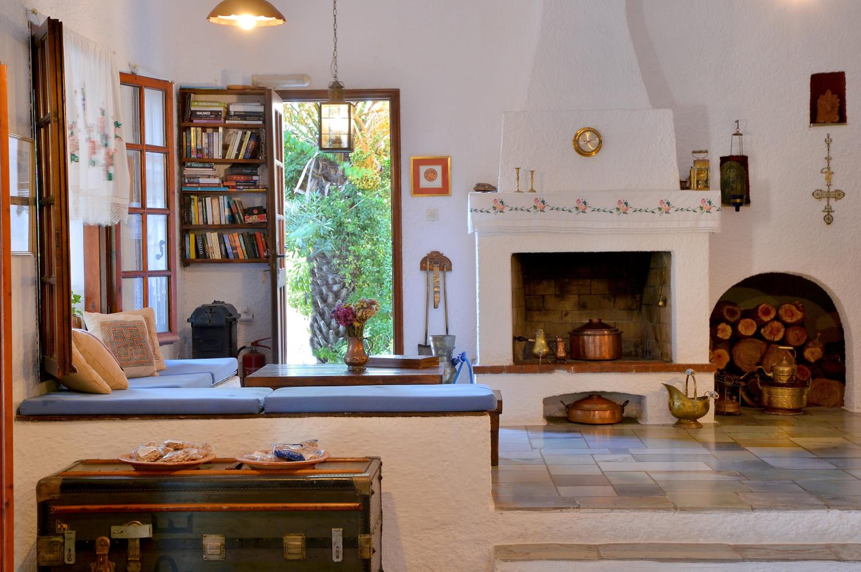 Vagia Hotel, Aegina Island 4/24