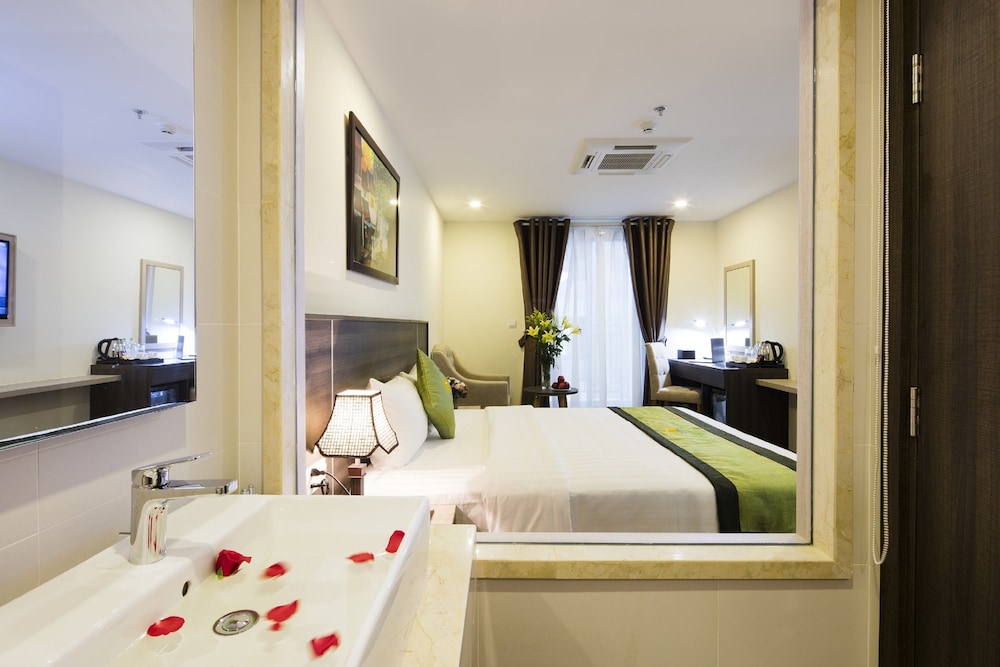 Senior, Twin Beds, City View، Green Lighthouse Hotel 4/4
