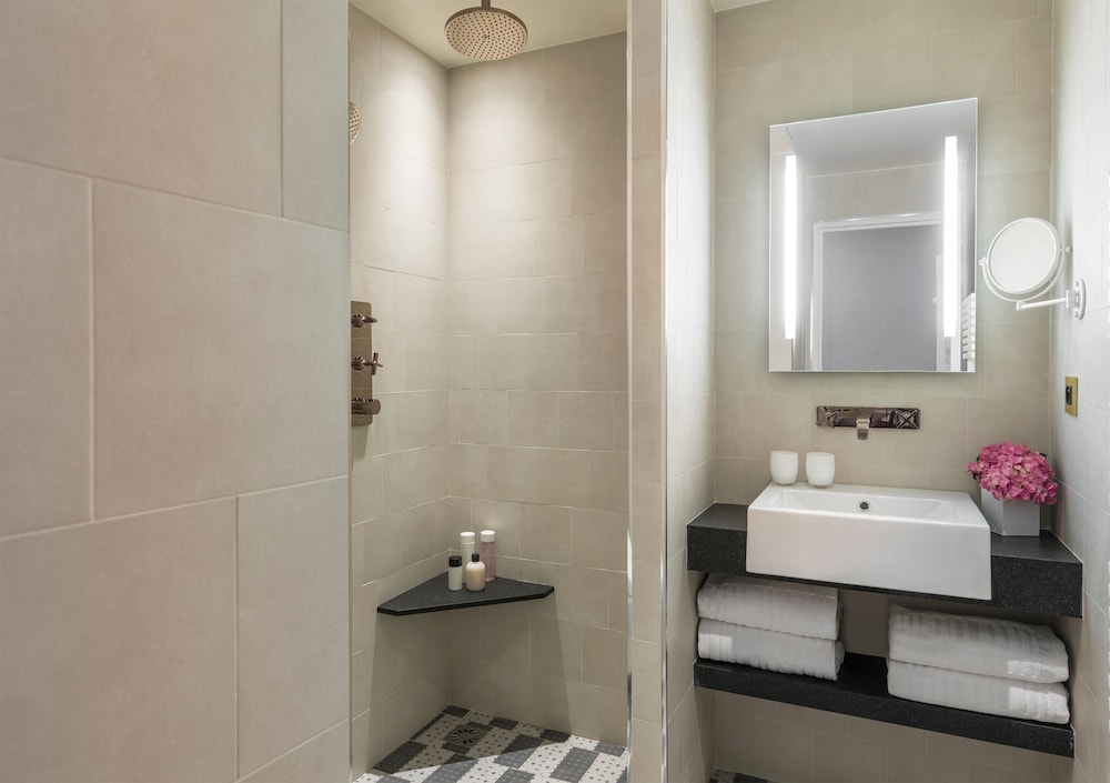 Hotel Ducs de Bourgogne 13/45