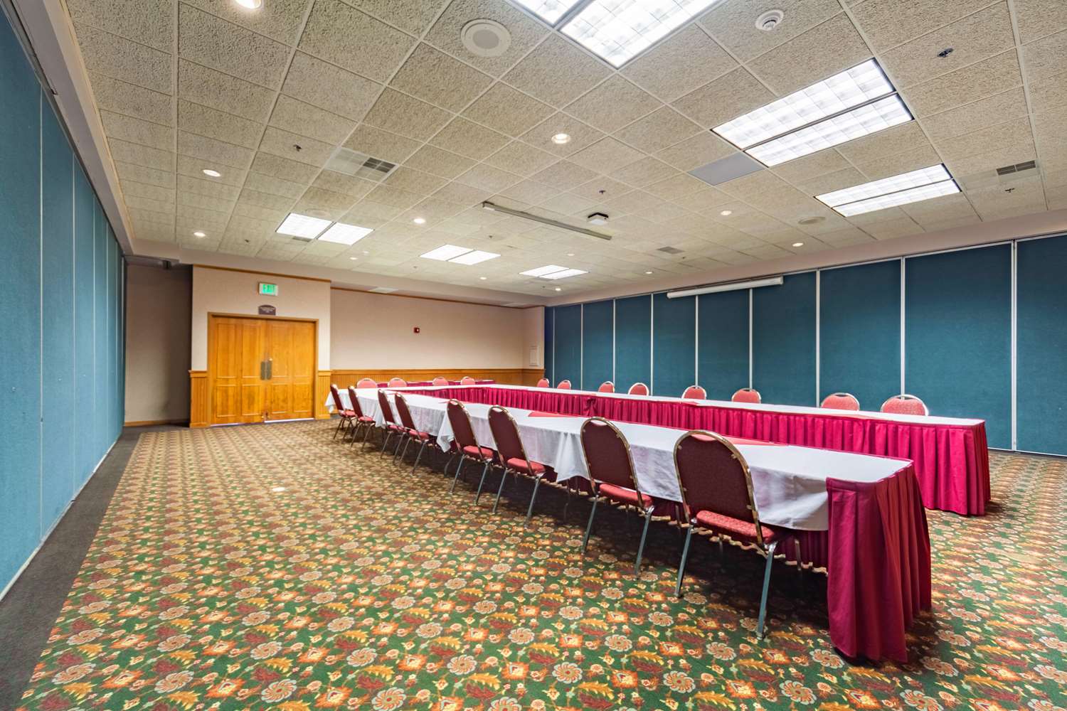 Quality Inn and Conference Center I-80 Grand Island 52/58