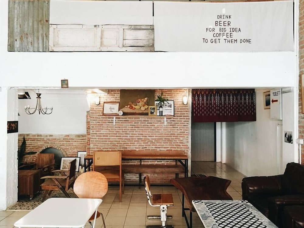 Stockhome Hostel Ayutthaya 26/30