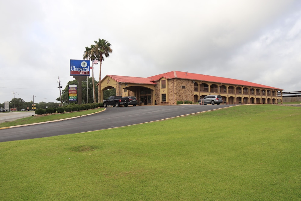 Chaparral Motel 50/57