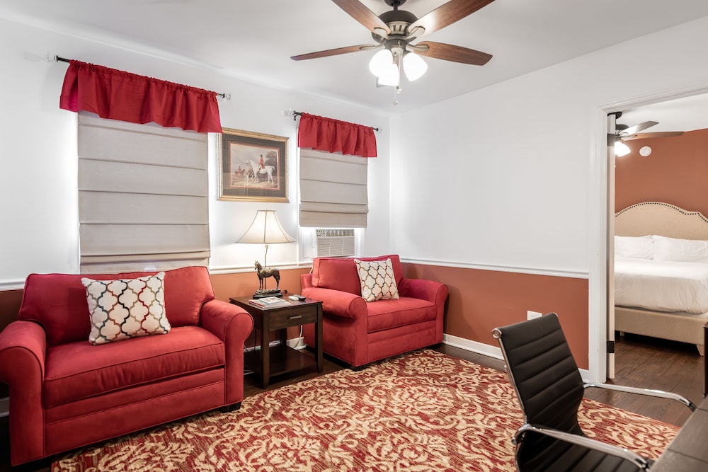 Palm Beach Historic Inn 33/50