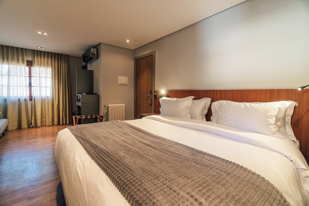 249 Design Hotel 4/42